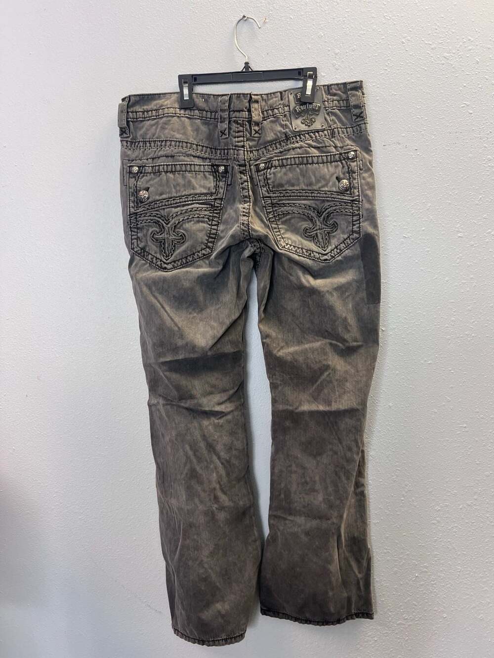 Rock Revival Pants Mens Size 34 Gray Graphite Utility Cargo Fleur De Lis 0654